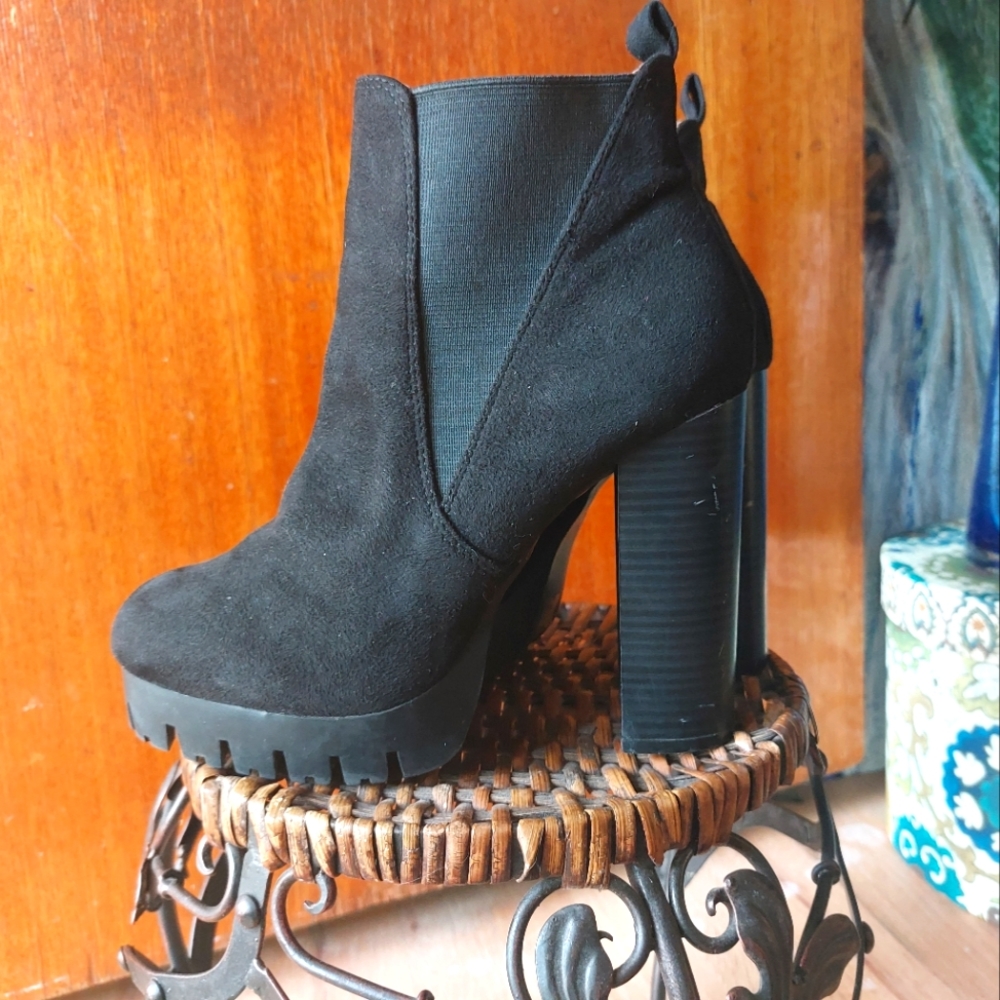 Black faux suede boots